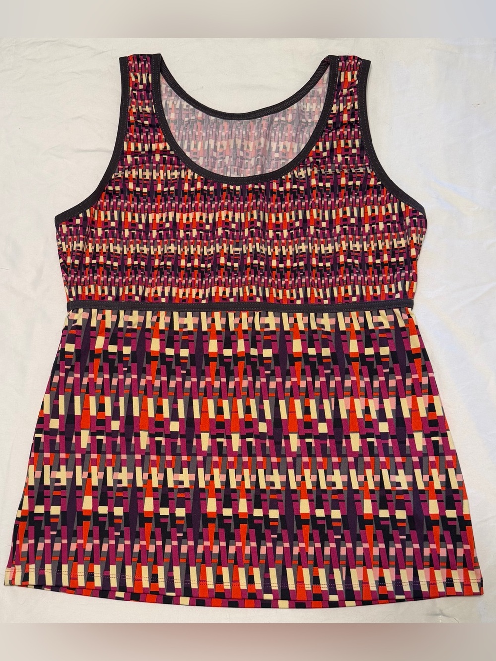 Lucy Activewear Geometric Print Athletic A-Line Tank Top Size Large